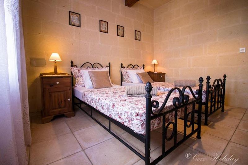 Ta Lilly Xaghra Villa Екстериор снимка